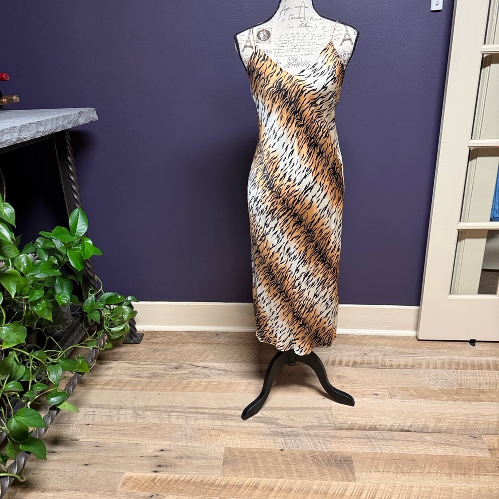 CAMI SILK Slip Dress in Tan and Black